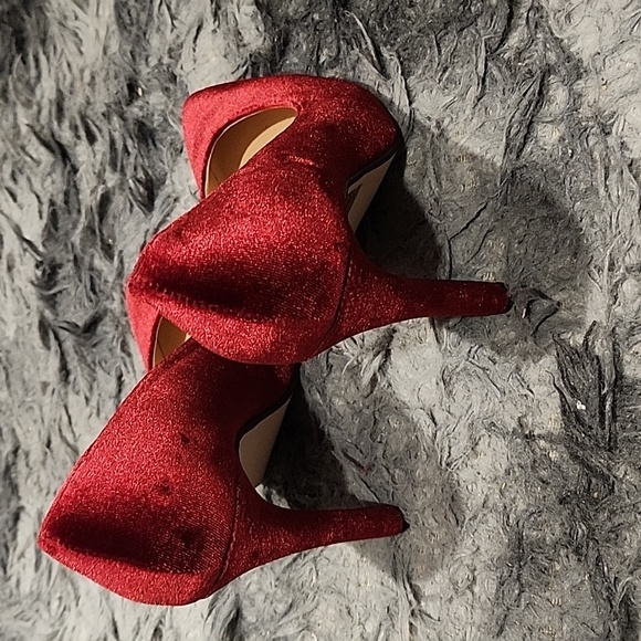 High Heel Pointed Toe Pumps Slip-on. Royal Blue and Red, 6.5 US, 37 EU. - Picture 11 of 16